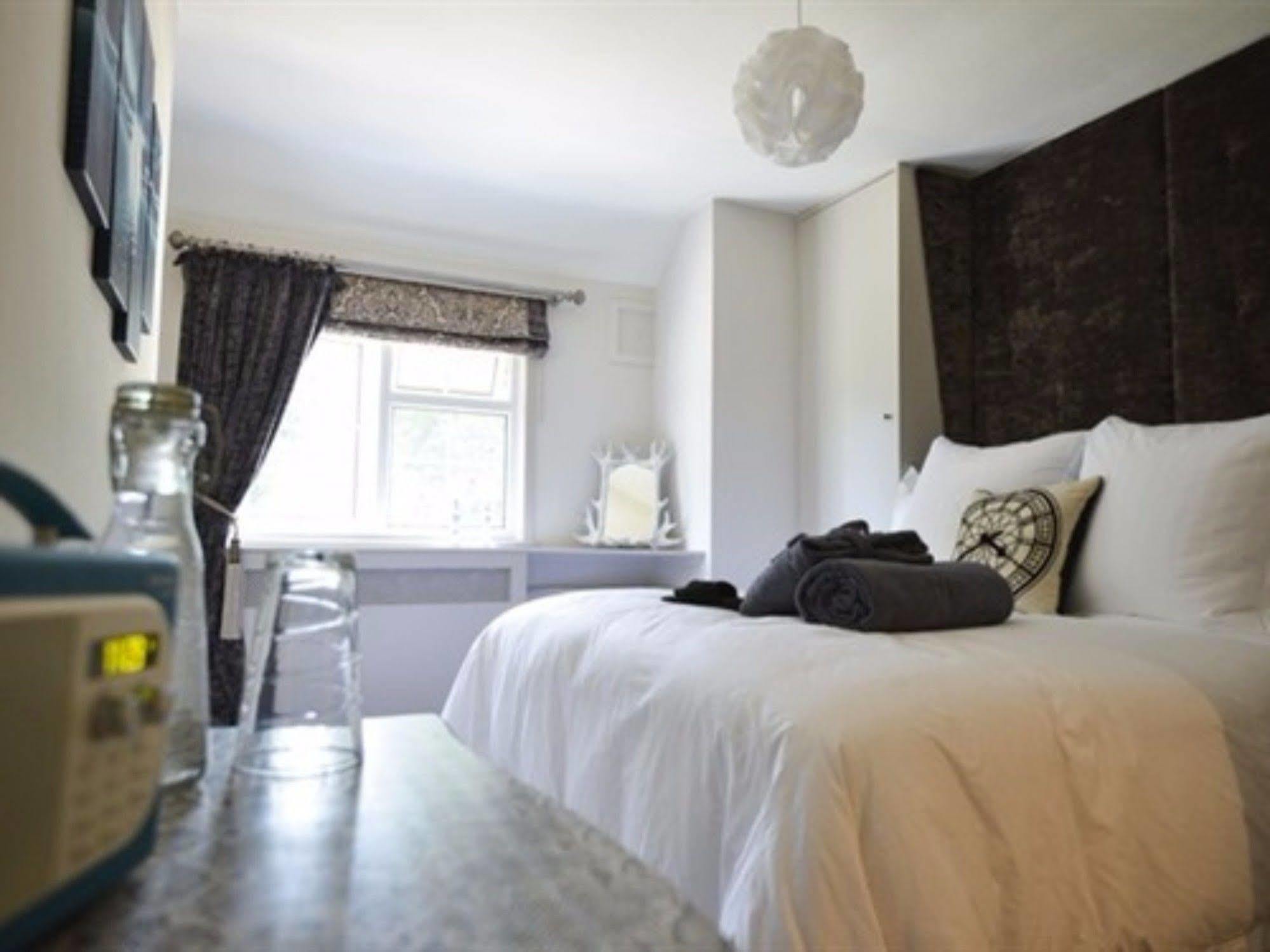 Crazy Fox Hurley Boutique B&B Eksteriør billede